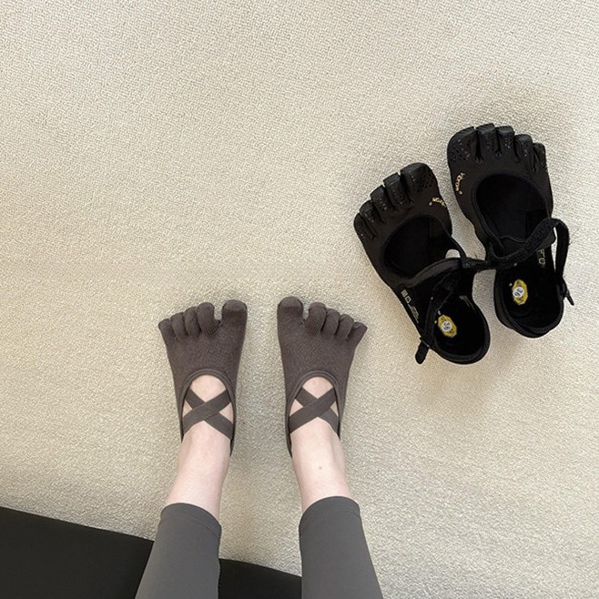 Medias Para Pilates Y Yoga - Women's Criss-Cross Strappy Five-Toe Yoga Socks